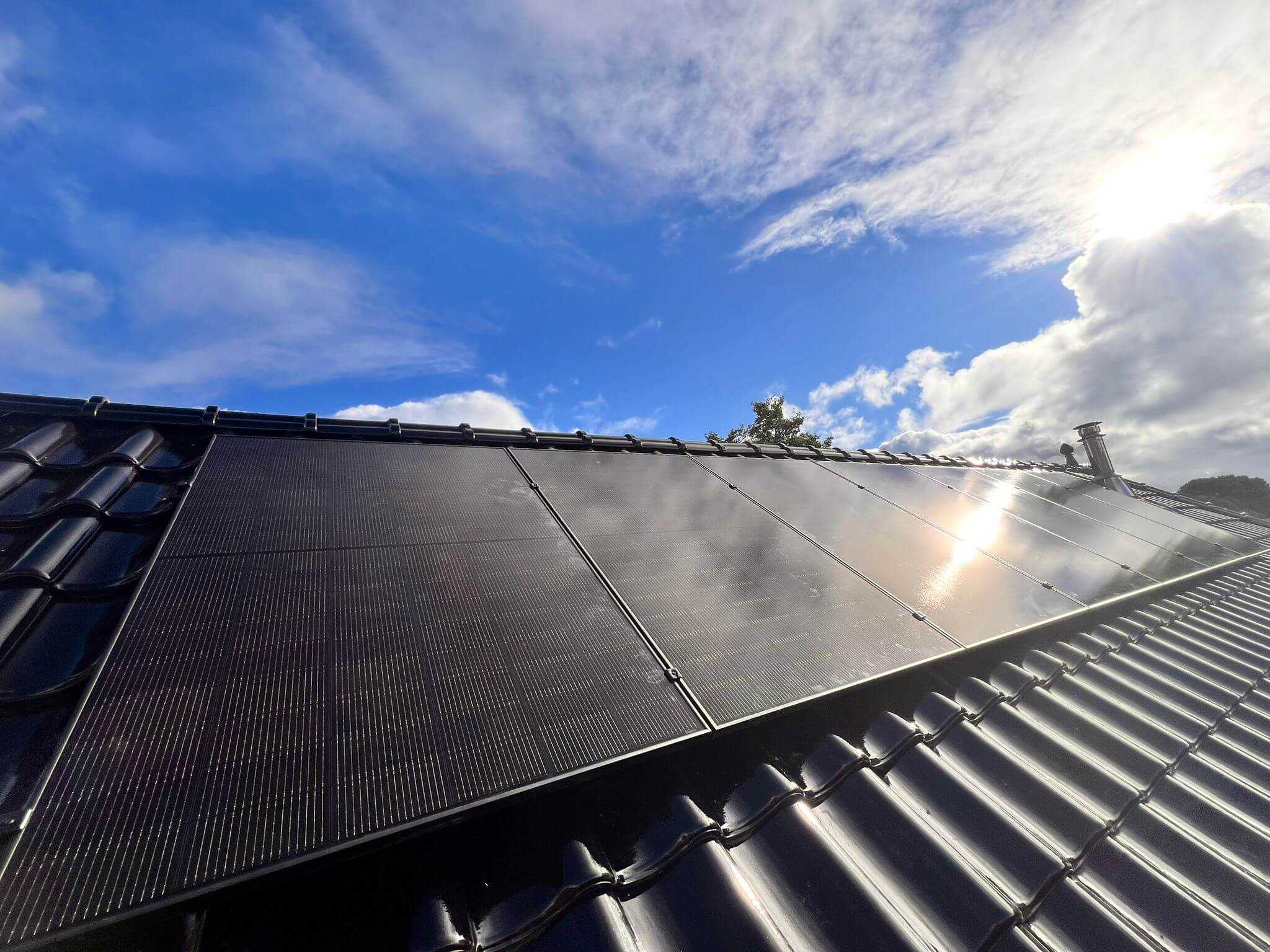 Zonnepanelen klus BLauvolt